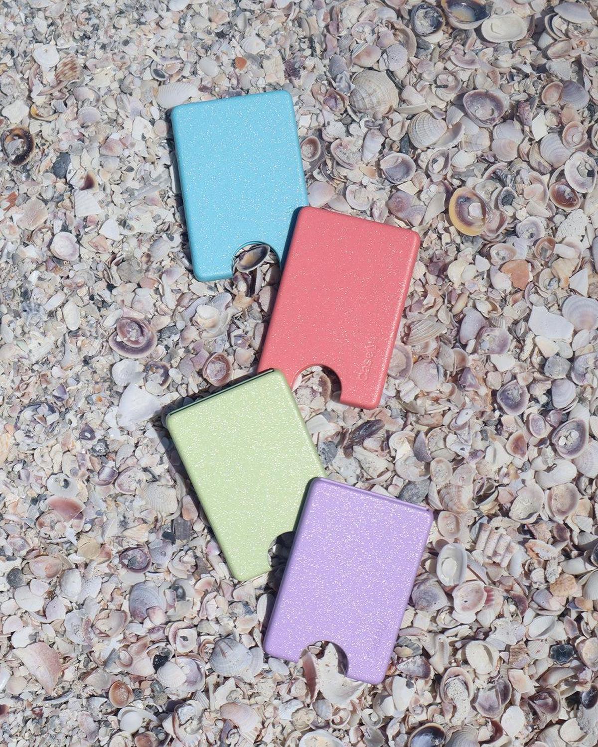 Kiwi Kiss | Matcha Green Shimmer MagWallet - Bansusa